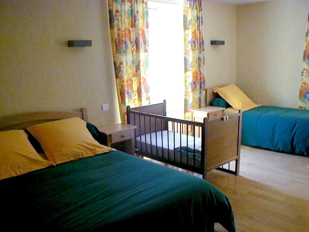 Auberge Du Ripailleur Dore-lʼÉglise Habitación foto